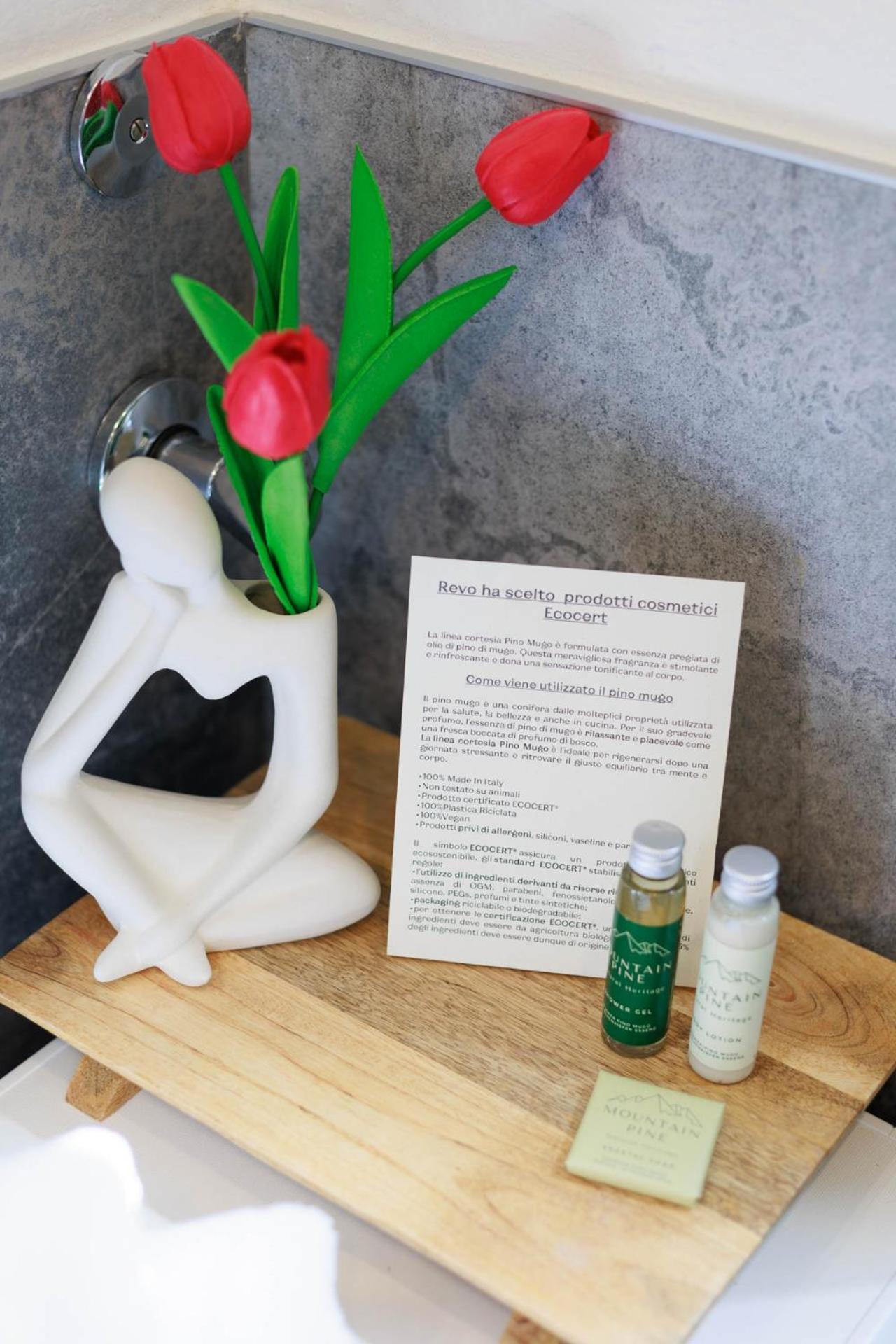 Revo Apartments - Rocca Fiorita アプリーカ エクステリア 写真