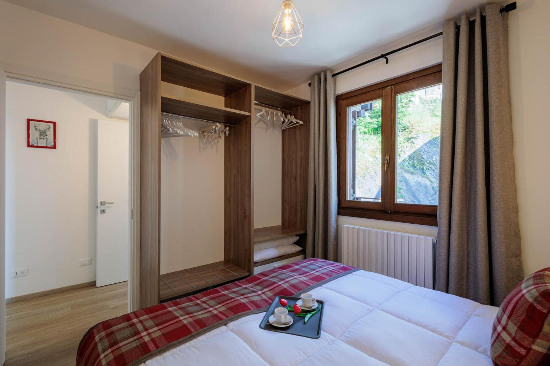 Revo Apartments - Rocca Fiorita アプリーカ エクステリア 写真