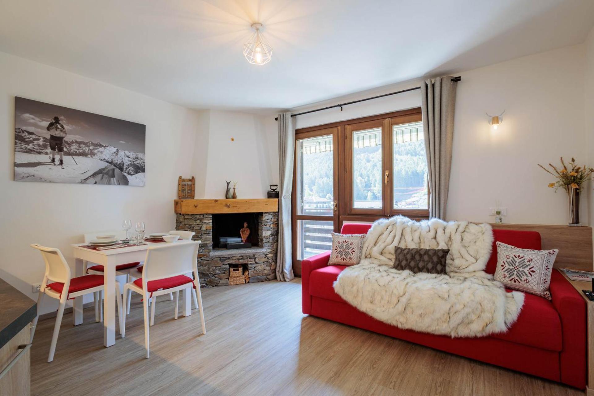 Revo Apartments - Rocca Fiorita アプリーカ エクステリア 写真